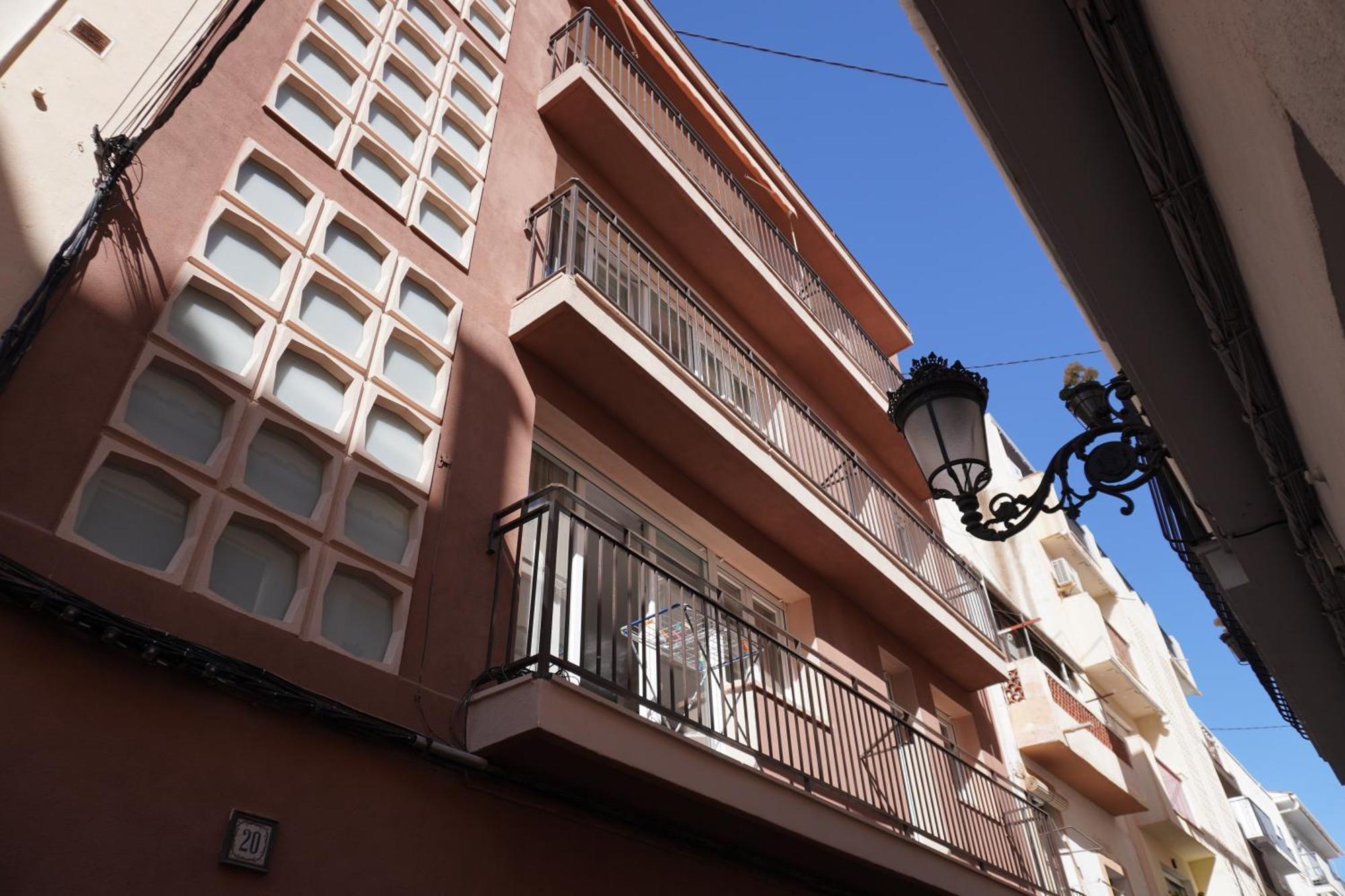 Apartamentos Pelicano Benidorm Exterior photo